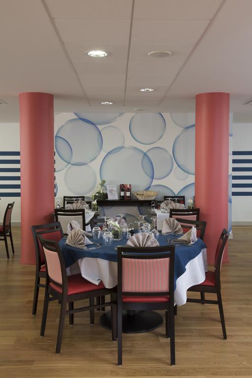 Domitys Le Ruban D'Azur Aparthotel Sète Rum bild