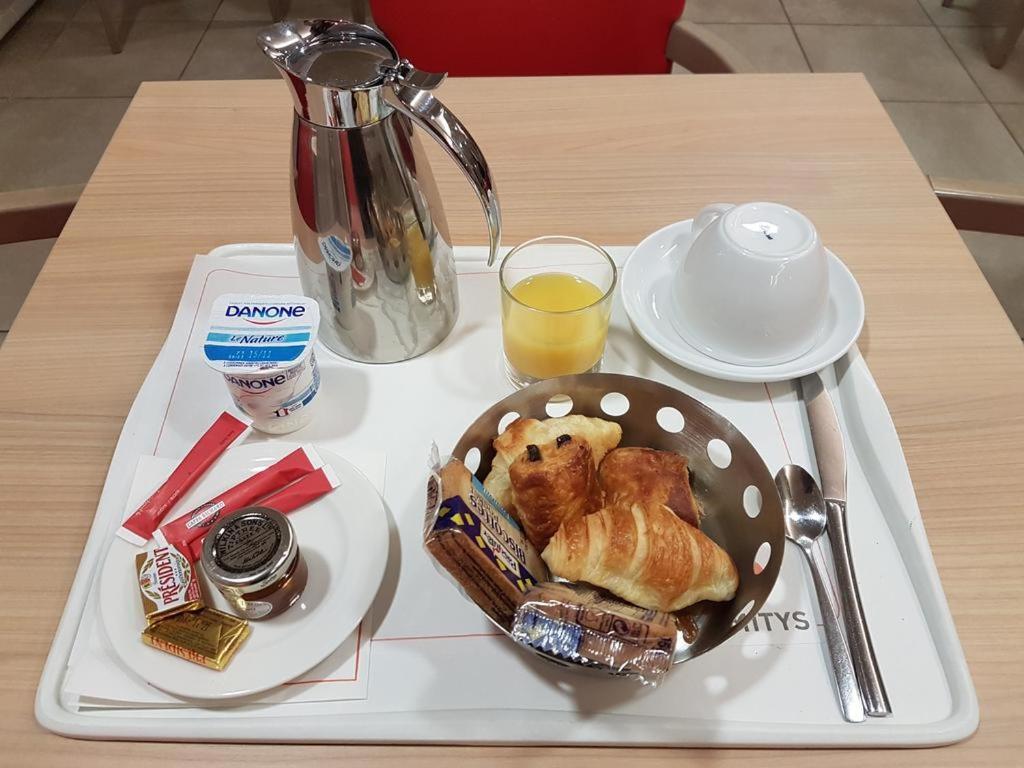 Domitys Le Ruban D'Azur Aparthotel Sète Exteriör bild